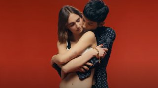 В Санкт Петербург ще се води дело срещу видео на марката