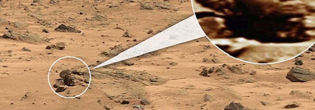 Barack Obama's head Statue found on MARS