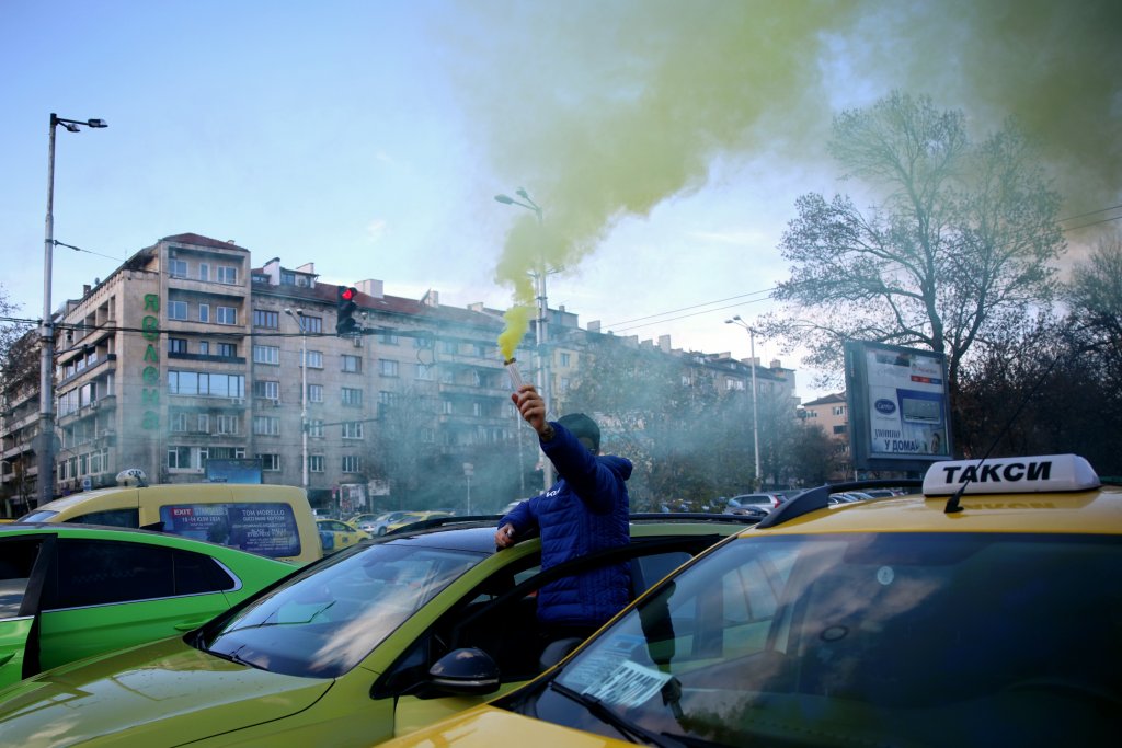 Национален протест на таксиджиите срещу по-високата "Гражданска отговорност"