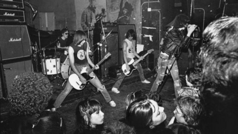 Мнозина от онези, които носят тениски на Ramones, не са чували и една тяхна песен