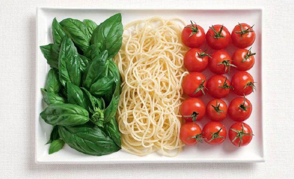 italy-flag-made-from-food