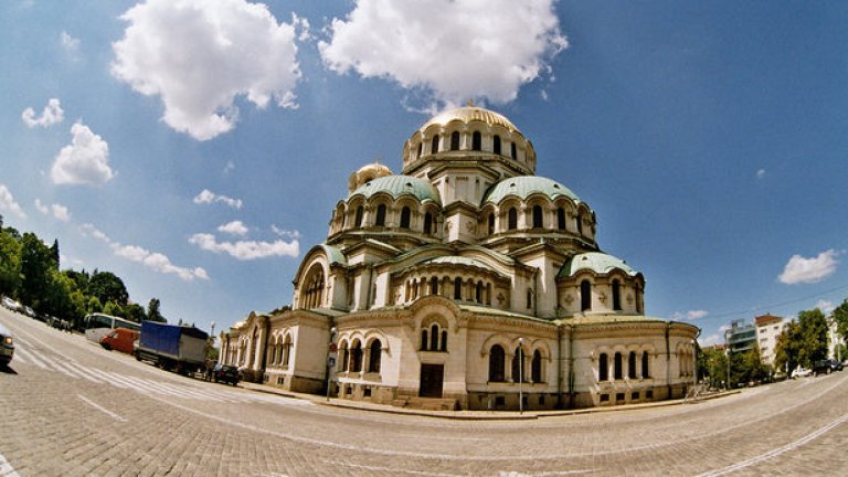 Храм-паметникът "Св. Александър Невски" става частна държавна собственост с решение на служебното правителство