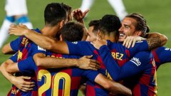 Триото Меси-Суарес-Гризман остави Барселона в играта