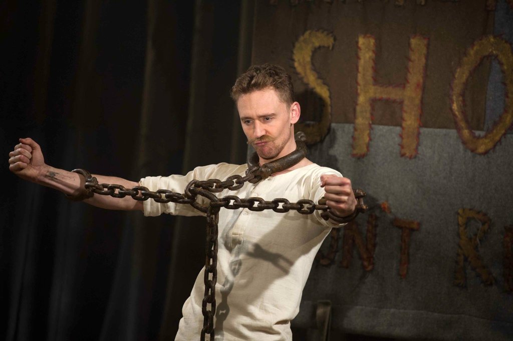 Актьорът има и кратко появяване и в последния филм за Мъпетите - Muppets Most Wanted.  