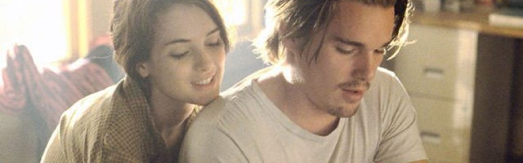 Лошото момче: Трой...Итън Хоук със сигурност е вдъхновил много момичешки фантазии. Героят му е умен, саркастичен, артистичен, не позволява никаква комуникация, която стига под повърхността и се придържа към авторитета при всеки удобен случай. Всъщност се