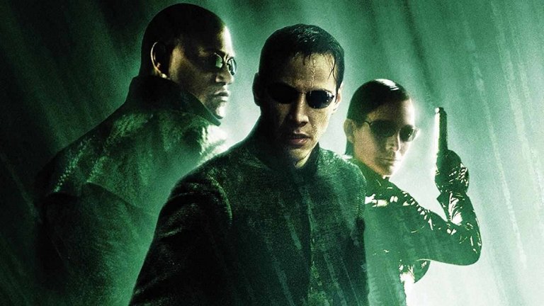  The Matrix 

The Matrix промени изцяло начина, по който се правят фантастични филми в Холивуд, но освен това накара мнозина да се запитат за смисъла и истинността на съвременния живот. Дали всъщност не живеем в една огромна компютърна симулация? Доста от подобните на "Матрицата" филми не успяха да издържат изпитанието на времето, но тази антиутопия звучи стряскащо актуална и до днес. Особено ако се опитате да забравите втората и третата й част, където религиозните препратки и спецефектите дойдоха в повече. 