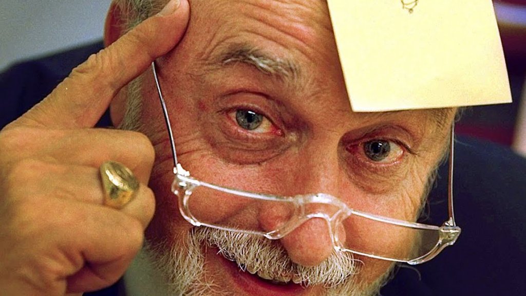 Fry-lightbulb-on-forehead1