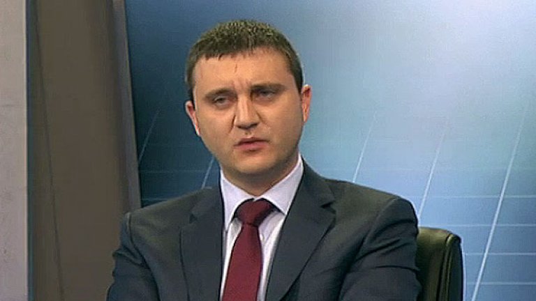 Според министъра на финансите, влизането на България в Еврозоната щяло да стимулира икономиката на страната 