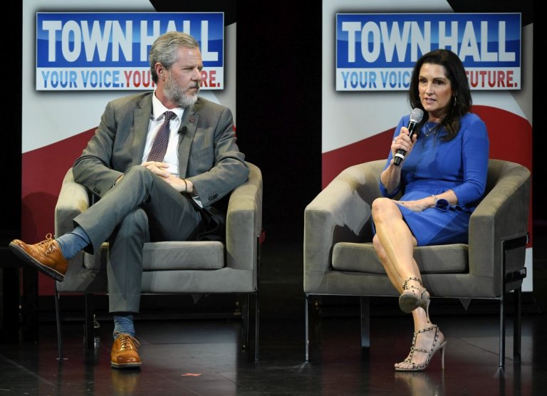 Семейство Фолуел