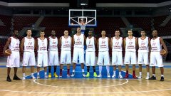 Баскетболистите на Лукойл Академик се надяват на подкрепа от публиката в утрешния си мач срещу Валенсия от турнира Еврокъп
