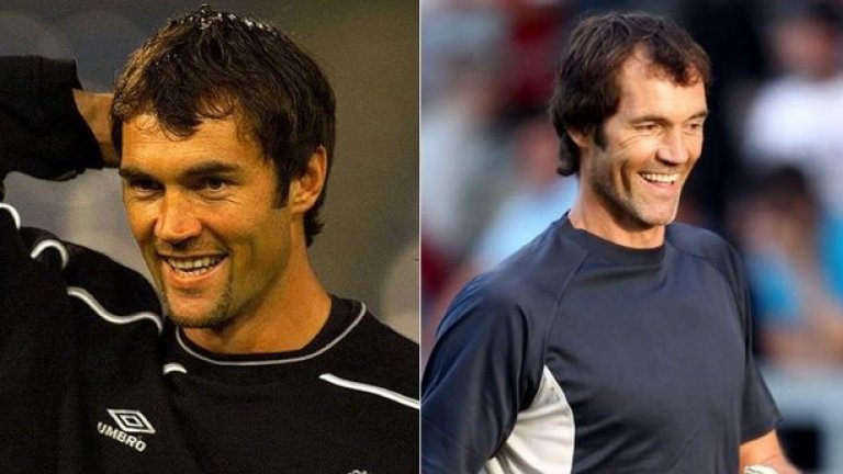 Реймънд ван дер Гоу. Холандският вратар напусна Юнайтед през 2002 г., а футбола - през 2007 г. След това стана треньор в Съндърланд, а от 2009 г. подготвя вратарите на Витес.