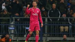 Кристиано Роналдо се разписа при победата на Реал над Шалке с 2:0 в първата среща между Кралския клуб и Шалке 04. 