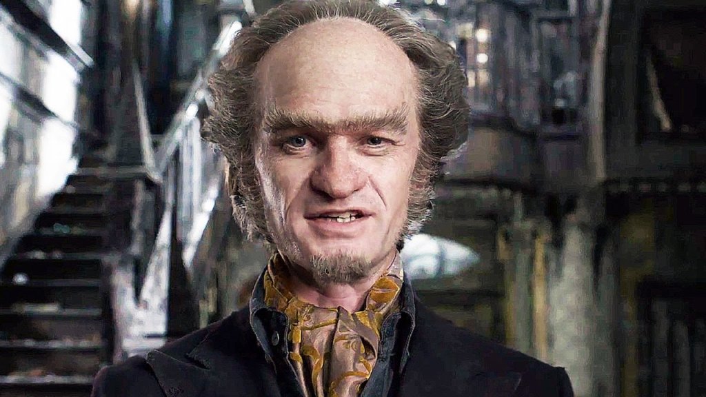 A Series of Unfortunate Events 
„Поредица от злополучия“ на Лемъни Сникет е великолепна плашеща поредица от книги за три сирачета и техният зъл чичо, който иска да се отърве от тях и да завземе богатството им. Преди години книгите получиха свой филм,