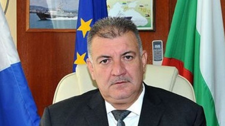 „Няма регистрирана конкретна терористична заплаха за територията на нашата страна" - каза главният секретар на МВР гл. комисар Георги Костов.