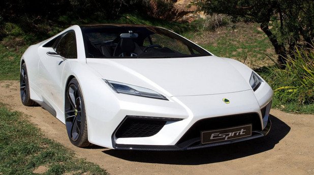 Lotus Esprit
В началото на десетилетието Lotus показа няколко концепта, сред които и новият Esprit, който две години по-късно трябваше да е на пазара. Всички други проекти бяха анулирани и накрая остана само Esprit, който, заради финансовите трудности на компанията, първо беше забавен, а след това и забравен.