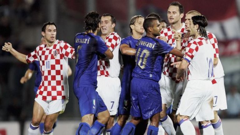 През 2006 г. двата отбора играха контрола и хърватите пак спечелиха - този път с 2:0