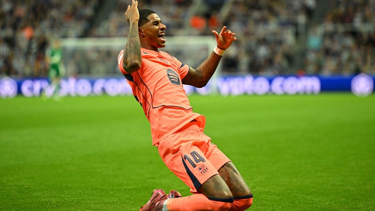 Супер Маркъс блестя за Барса, Сити подчини Наполи