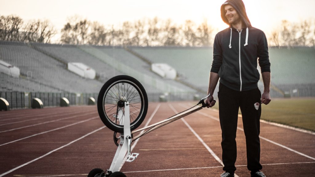 half-bike-designboom02