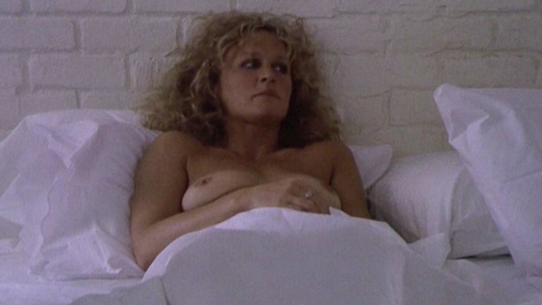  "Фатално привличане" (1987)  
Само ако Майкъл Дъглас бе разпознал злите връхчета на гърдите на Глен Клоуз като предвестник на ужаса, който го очаква...