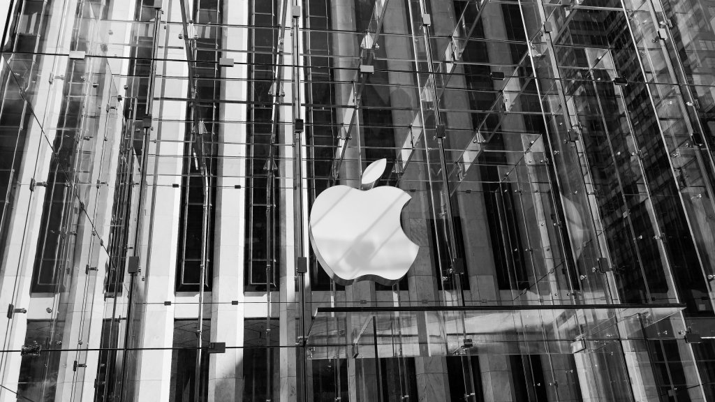 Computers_Apple_Apple_building_028837_