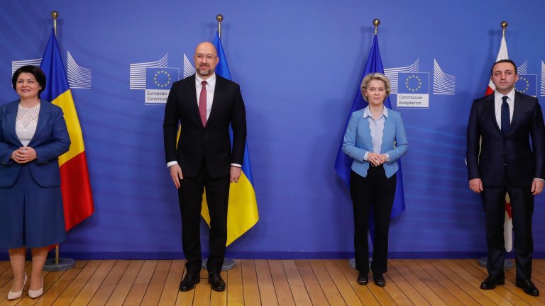 Двете страни подадоха своите официални кандидатури за членство в ЕС, но Русия стои на пътя им