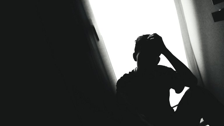 депресия, тъжен мъж