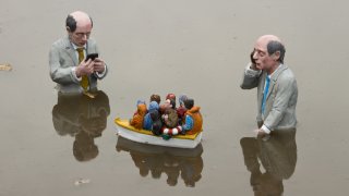 -Isaac.Cordal