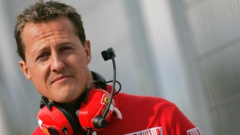 Михаел Шумахер удари главата си след падане от ски в края на 2013 година.