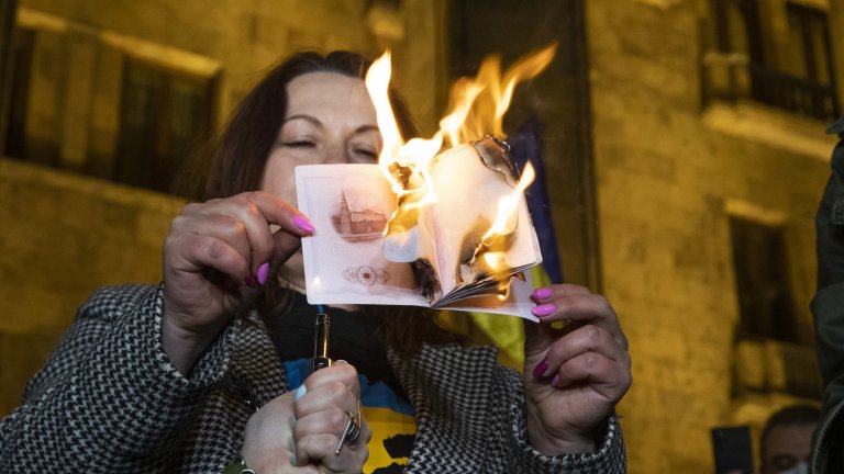 Това може да се окаже безпрецедентно изтичане на мозъци