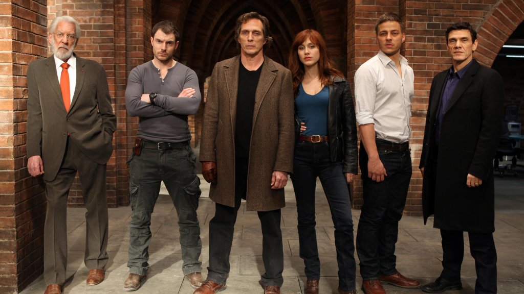 Crossing Lines pic