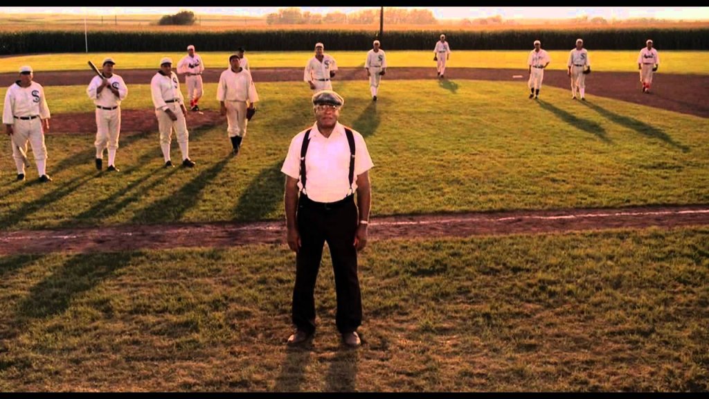 "FIELD OF DREAMS" 
1989 
Едно време са си мислили, че лятото е чудесно време за спорт. Преди глобалното затопляне може и да е било така, но вече не е. Затова нека си спомним за тези времена, докато си седим на сянка под климатика. 