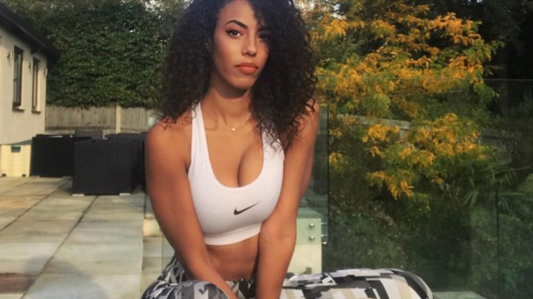 28-годишната Марилу също е спортна натура и е стигала до националния отбор на Франция по таекуондо