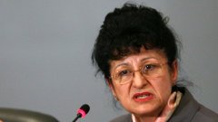 БСП иска оставката на министъра на здравеопазването Анна-Мария Борисова и тримата й зам.-министри заради злоупотреба с европейски средства и корупция.