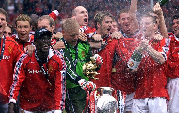 8. Манчестър Юн., 1999-2008 
Близо 10-годишната династия на Юнайтед бе гарнирана с 

две титли на Европа, а през 1999 г. бе постигнат 

златният требъл. За този период отборът на Сър Алекс 

взе още 6 титли на Англия, други 6 трофея на домашна 

сцена, Интерконтиненталната купа и стана световен 

клубен шампион. Юнайтед е единственият английски 

отбор печелил Висшата лига, ФА къп и Шампионската 

лига в един сезон