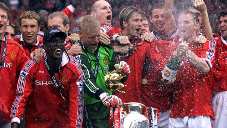 8. Манчестър Юн., 1999-2008 
Близо 10-годишната династия на Юнайтед бе гарнирана с 

две титли на Европа, а през 1999 г. бе постигнат 

златният требъл. За този период отборът на Сър Алекс 

взе още 6 титли на Англия, други 6 трофея на домашна 

сцена, Интерконтиненталната купа и стана световен 

клубен шампион. Юнайтед е единственият английски 

отбор печелил Висшата лига, ФА къп и Шампионската 

лига в един сезон