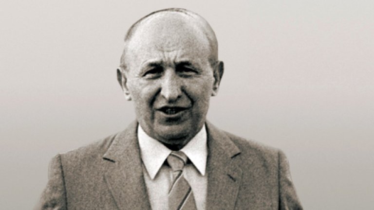 За конспиративната дейност на Тодор Живков отпреди 9 септември 1944 г. са запазени малко доказателства