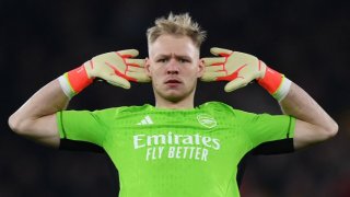 Вратарска издънка не успя да спре серията на Арсенал