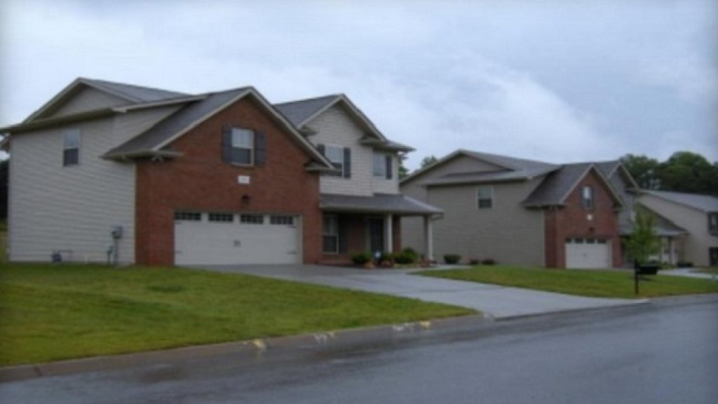 Robots - like humans in Tennessee homes