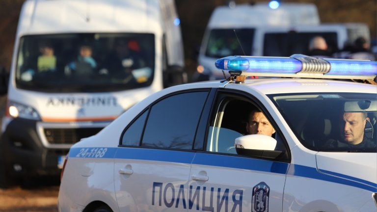 Маскирани пребиха кандидат за кмет в Бургаско