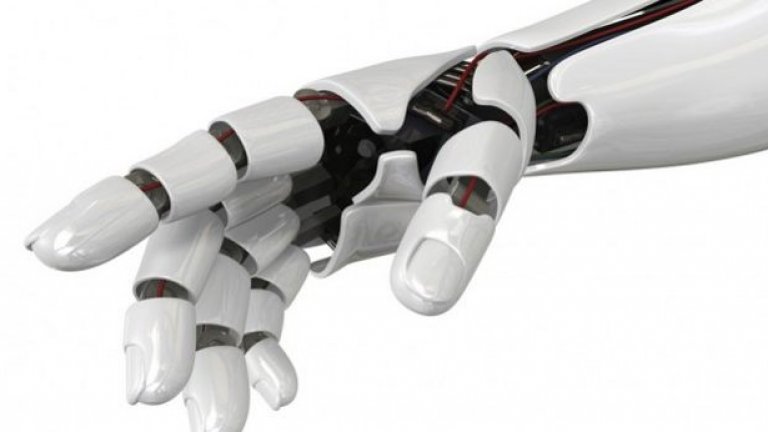 При един от прототипите допълнителните ръце са на нивото на кръста