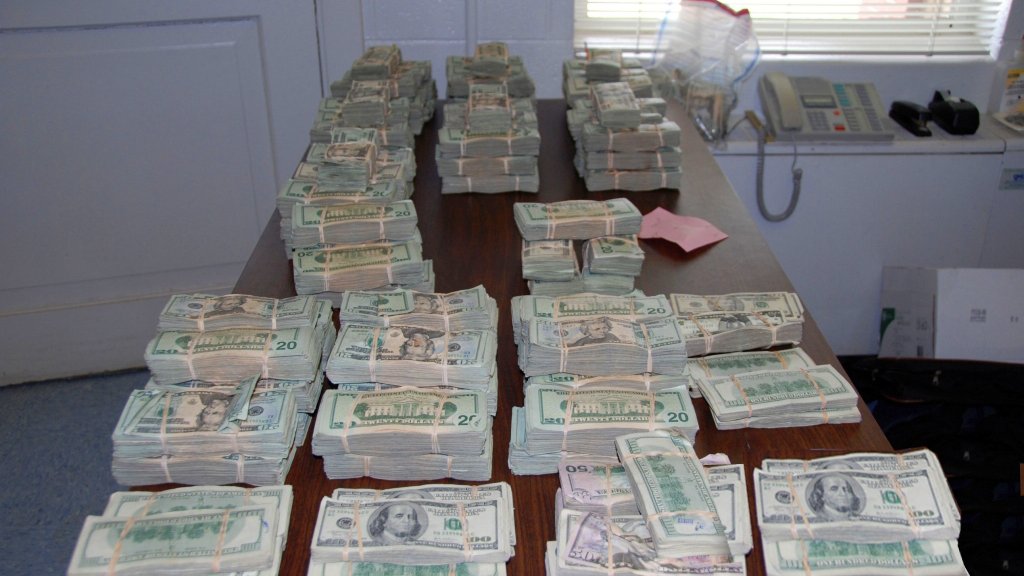 Moneycoronado