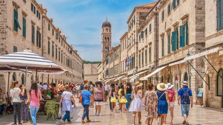 Спрямо броя на жителите си, Дубровник посреща най-много туристи.