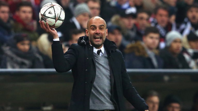 Машината "Байерн" скърца. Да си създават проблеми сами - това е нещо ново за баварците. Към 30-ата минута на "Алианц Арена" ситуацията изглеждаше безнадеждна. Любопитното е, че преломните попадения на Роберт Левандовски и Томас Мюлер дойдоха след надмощие и сила във въздуха, докато Пеп Гуардиола няколко сезона опитваше да налага съвсем различен стил. Очевидно тимът не е ефективен, когато разчита единствено на безброй подавания и непрекъснат контрол върху топката.