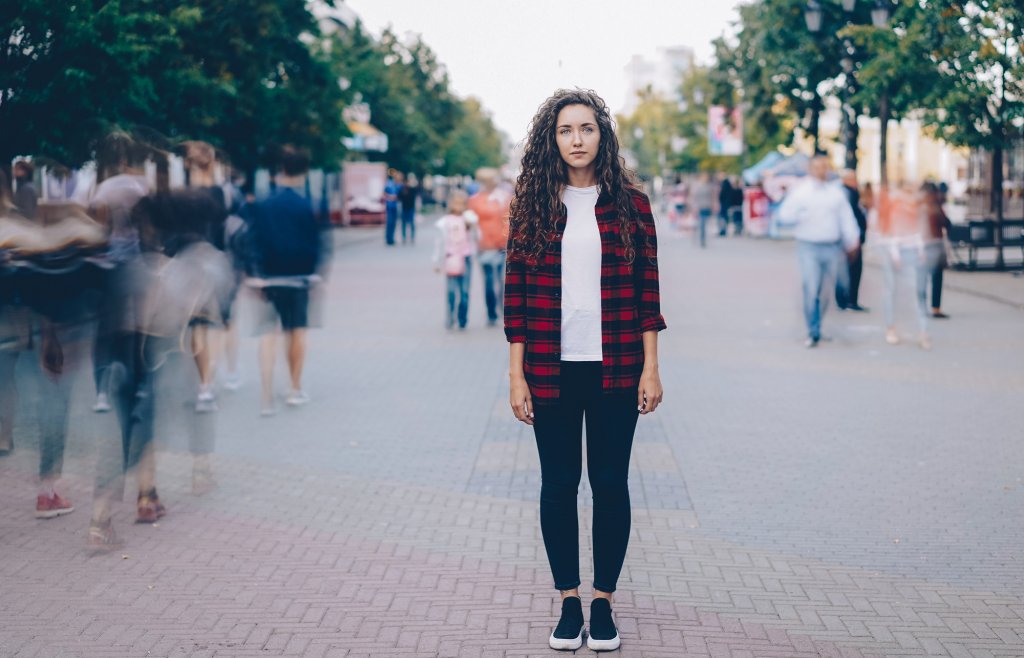 Не са "интроверти", не са и "екстроверти", а са "отроверти". С една дума - "други".