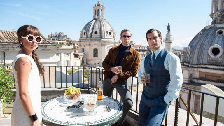 The Man from U.N.C.L.E. / "Мъжът от U.N.C.L.E."
Едва ли този забавен шпионски екшън би имал успеха си без Алисия Викандер в главната женска роля. Тук героинята й не е изправена пред сериозни емоционални травми или дилеми, нито пък трябва да показва уникална воля и духовна сила. Напротив - това е една не особено дълбока роля. И именно в това се крие истинския талант на Алисия Викандер - от нещо толкова семпло да извади запомнящ се персонаж, който да се вписва перфектно в сюжета и средата.