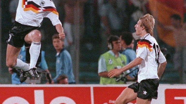 1990 г. Финал Германия - Аржентина (1:0).
След съмнителна дузпа, Андреас Бреме праща топката във вратата на аржентинците 5 минути преди края. Немците печелят титлата.