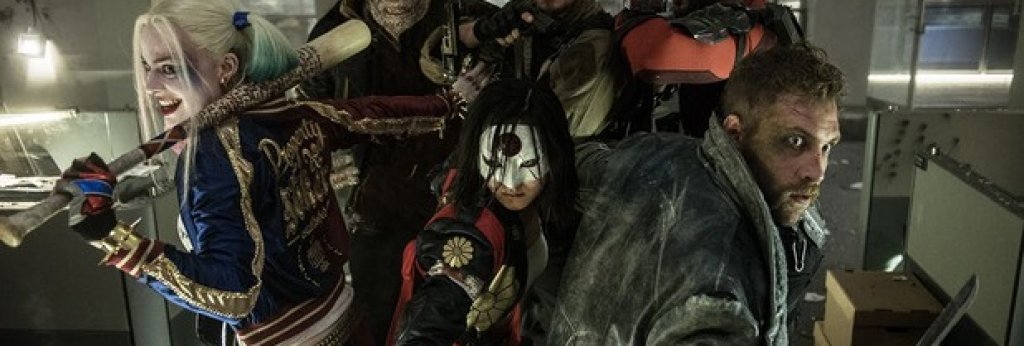 Suicide Squad
След като направи недооценената Batman: Arkham Origins, студиото WB Montreal продължи със следващия си проект – игра по Suicide Squad. Предвидена като ко-оп екшън, опиращ се на бойната система, популяризирана от титулярите от Rocksteady, играта трябваше да излезе навреме за премиерата на филма през 2016 г.
За съжаление, след като работата по нея продължава поне две години, адаптацията е прекратена, защото не успява да впечатли шефовете от Warner Bros. Имайки предвид, че самият филм не се прие добре, изглежда логично това, че студиото обръща гръб на Suicide Squad и започва отново да работи по по-популярната Батман тематика. Слуховете твърдят, че в момента WB Montreal работи по нова Arkham игра, в главната роля на която е синът на Човека-прилеп.