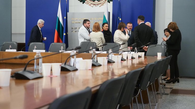 Ивайло Мирчев призова за оттегляне и поправка на проектобюджета, според Бойко Борисов промени няма да се правят