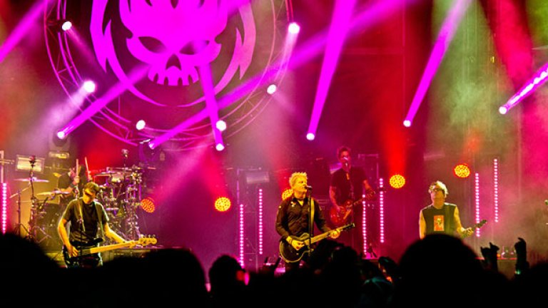 Последният албум на The Offspring излезе през 2012 г., а за тази година те имат планове отново да влязат в студиото 