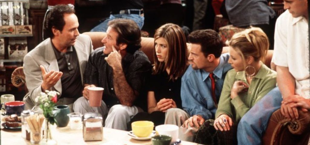 Робин Уилямс и Били Кристъл
Двамата изиграват бърза сцена пред приятелите. Уилямс играе мъж, чиято жена му изневерява, а Били Кристъл, бидейки най-добрия приятел на Уилямс в ролята, признава, че той е именно мъжът, с когото жена му м